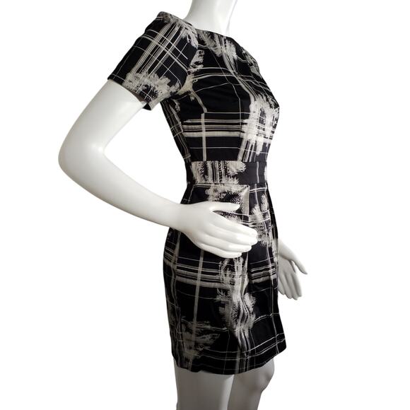 French Connection Womens Size 6 Abstract Print Pockets Stretch Cocktail Dress - Picture 2 of 6